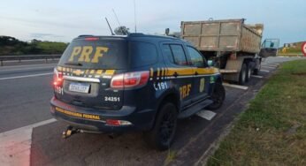 PRF flagra caminhão em péssimas condições e conduzido por motorista sem habilitação na Dutra, em plena campanha Maio Amarelo