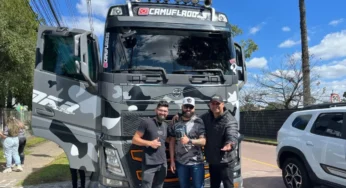 Caminhão camuflado chama a atenção na internet