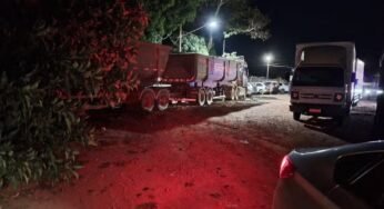 Caminhoneiro sofre mal súbito, bate em mais de 10 veículos e morre em MT