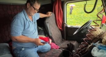 Caminhoneiro vive uma semana dentro da cabine após acidente na BR-277 em Céu Azul