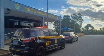 PRF Recupera 200 Pacotes de Lenços Umedecidos Saqueados de Caminhão Acidentado na BR-381 em MG