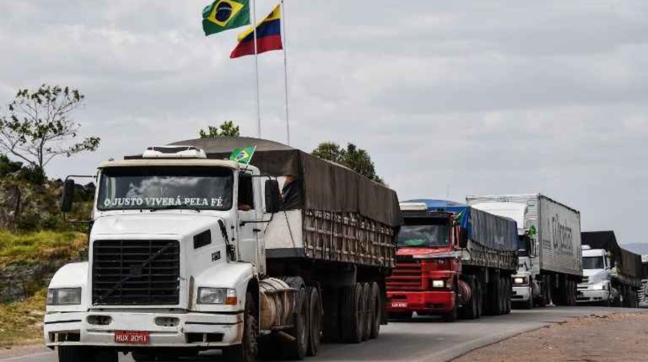 Tarifaço de 70% da Venezuela ameaça agronegócio e transporte no Brasil