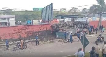 Caminhoneiro morre após tombamento de carreta na BR-262 em Viana