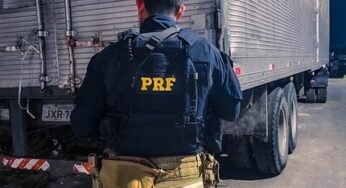 PRF flagra veículo com placa adulterada na BR-319 em Manaus