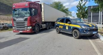 PRF apreende caminhão com sinais de adulteração na BR-116, em Jequié (BA)