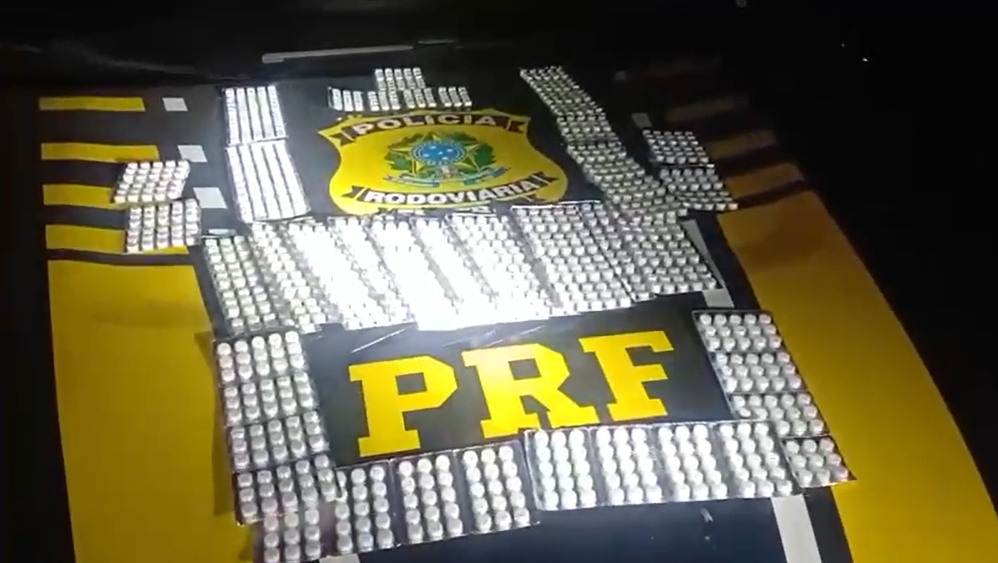 Caminhoneiro é preso com 1.400 ‘rebites’ na BR-153 em Nerópolis (GO)