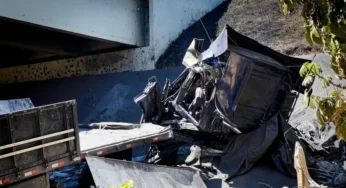 Caminhoneiro morre após carreta despencar de viaduto na Carvalho Pinto, em Jacareí