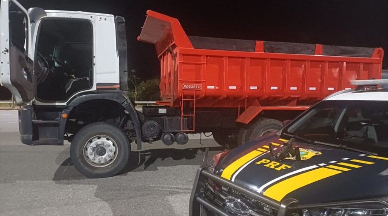 PRF prende caminhoneiro com pistola 9mm, carregadores e 52 munições na BR-381, em Perdões (MG)