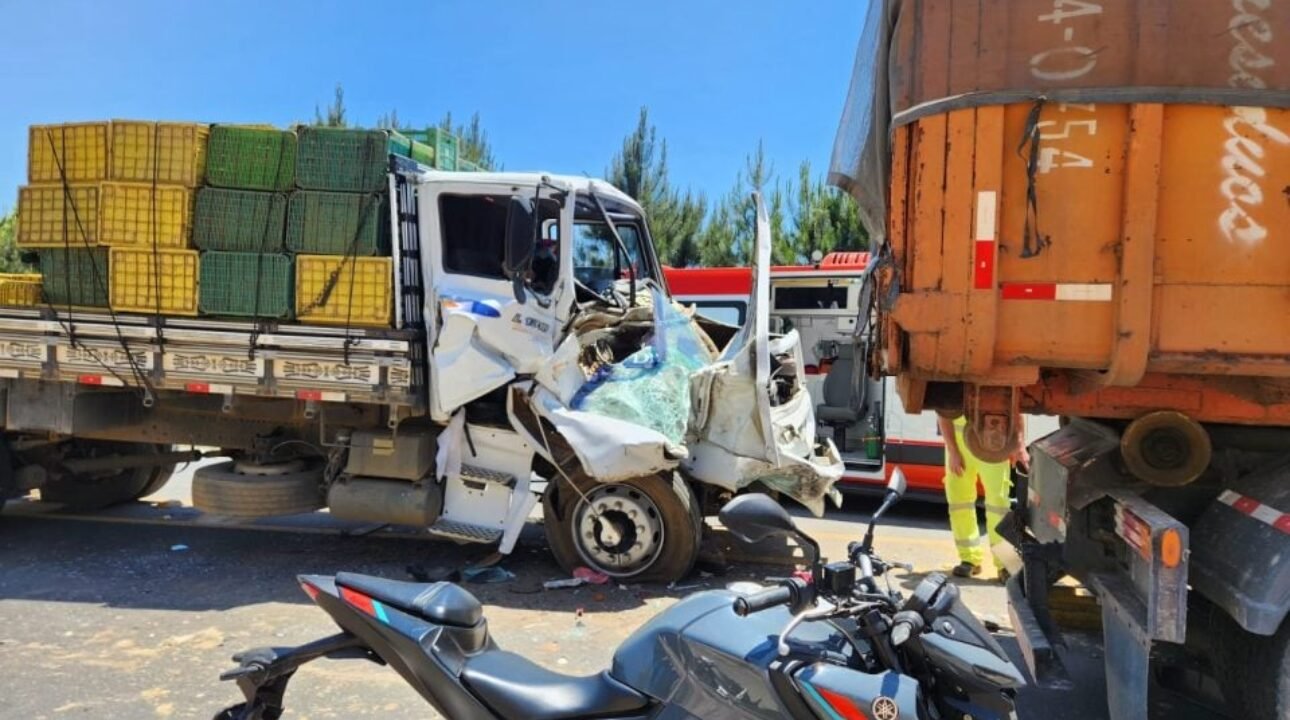 Tragédia no Contorno Norte: menino de 6 anos morre em colisão entre caminhões