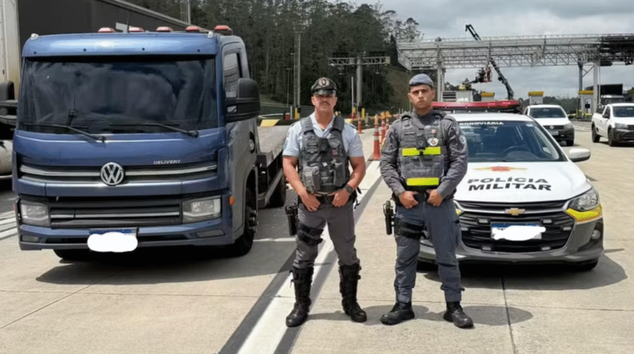 Caminhoneiro é flagrado após 536 fugas de pedágio e acumula mais de R$ 150 mil em multas