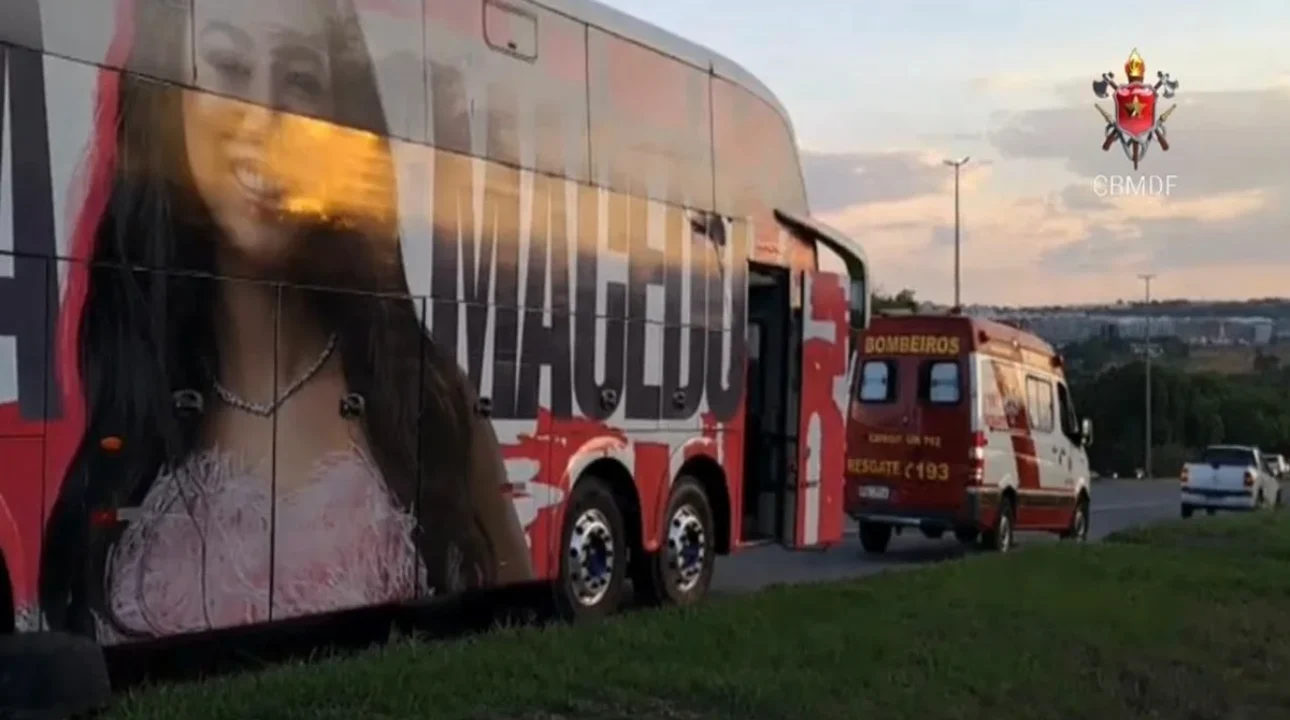 Borracheiro é esmagado ao trocar pneu de ônibus de cantora sertaneja
