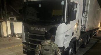 Polícia Rodoviária Federal resgata caminhoneiro que foi feito refém na Rodovia Régis Bittencourt, trecho de Itapecerica da Serra-SP