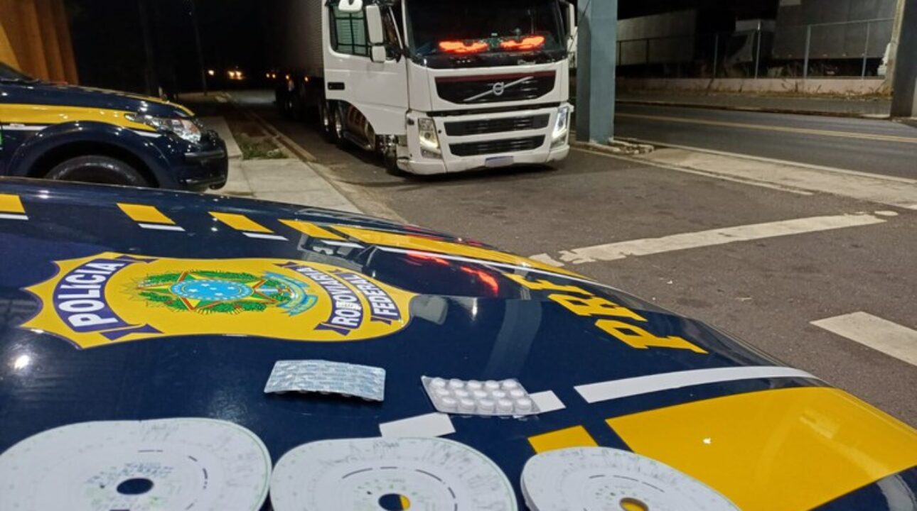 Motorista de caminhão é flagrado com comprimidos de anfetamina em fiscalização da Polícia Rodoviária Federal na BR-316, no Piauí