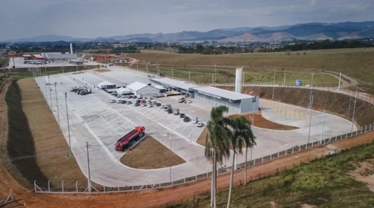 Obra na BR-101 promete facilitar a vida dos caminhoneiros no Espírito Santo