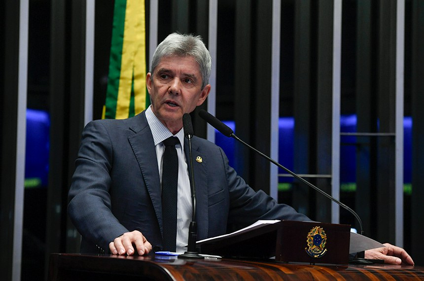 Senado aprova na CCJ a PEC 22/2025 que protege caminhoneiros de penalizações sem infraestrutura adequada