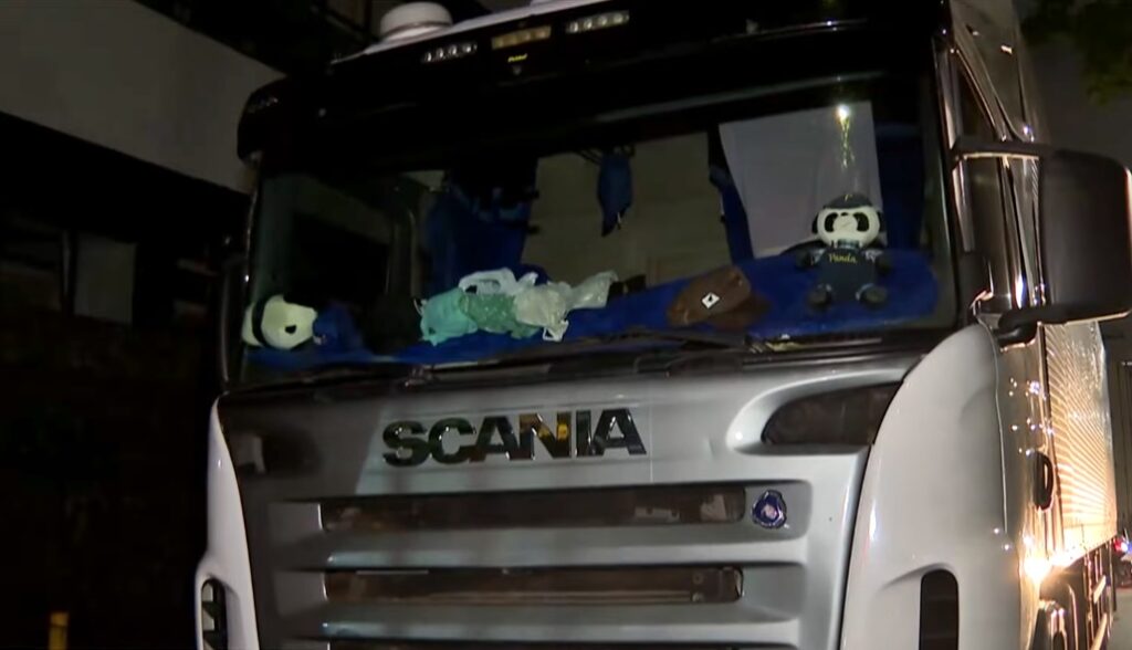 Caminhoneiro sequestrado em São Paulo é resgatado pela Policia.