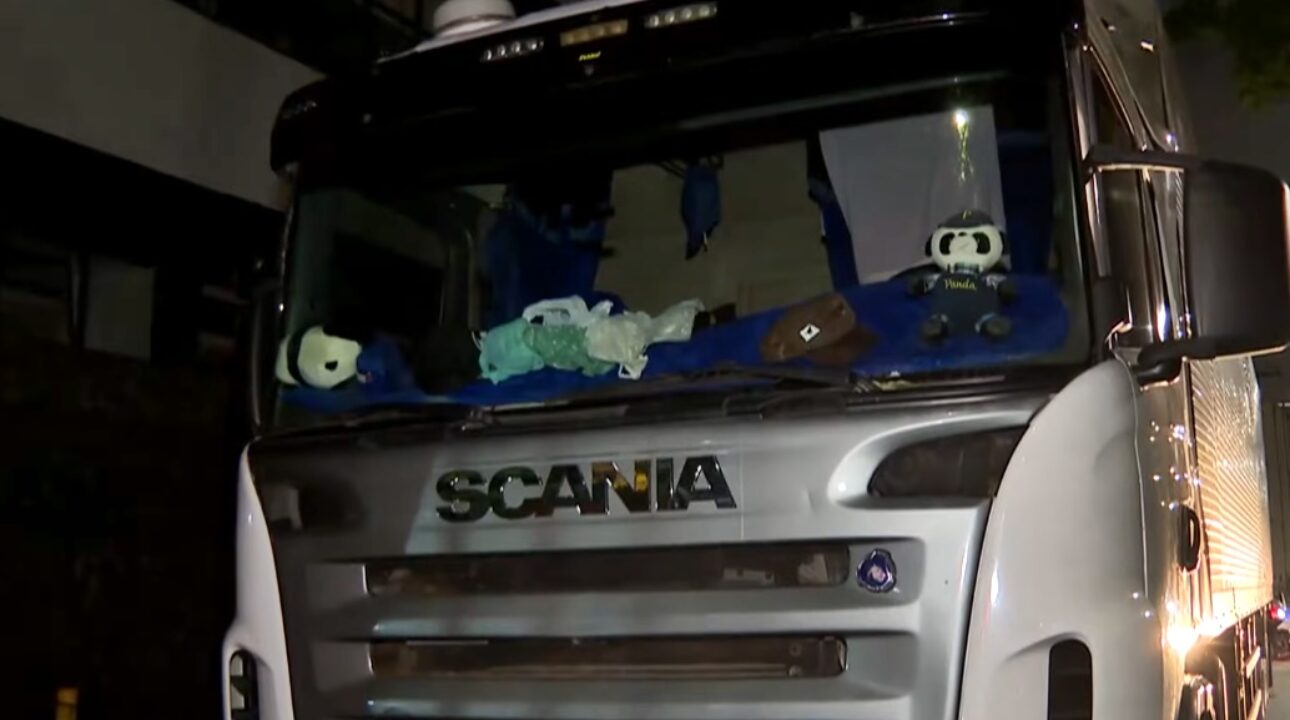 Caminhoneiro sequestrado em São Paulo é resgatado pela Policia.