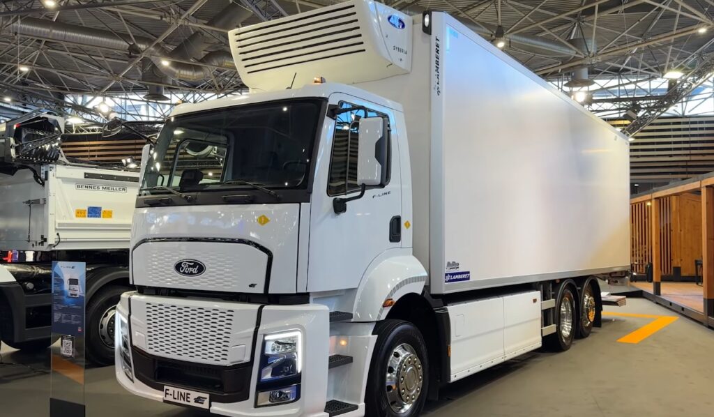 Ford Surpreende Geral e Lança Seu Primeiro Caminhão Elétrico Pesado na Europa