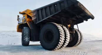 Por que caminhões de mineração são gigantes e não usam modelos comuns?