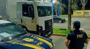 Fiscalização da PRF flagra caminhão adulterado e motorista com CNH suspensa em São Luís