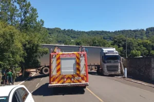Caminhoneiro é encontrado sem vida