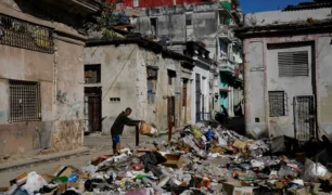 Lixo espalhado em cuba