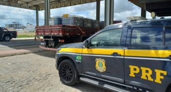 PRF apreende 10 mil litros de óleo e situação preocupa pela contaminação