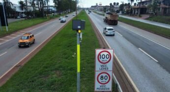 Brasil passa de 700 mil infrações por dia e expõe uma conta bilionária no trânsito