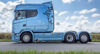 Novo Scania Longline faz peterbilt ficar pequeno
