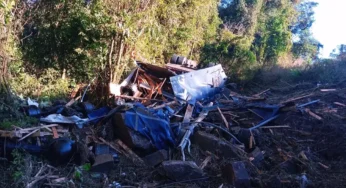 Caminhoneiro sofre grave acidente na BR-153