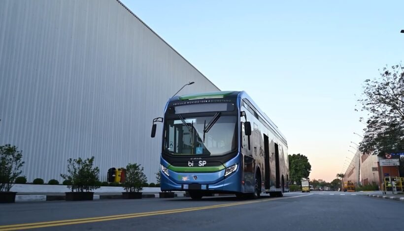 Scania prepara nova geração de ônibus no Brasil com promessa de gastar 8% menos combustível