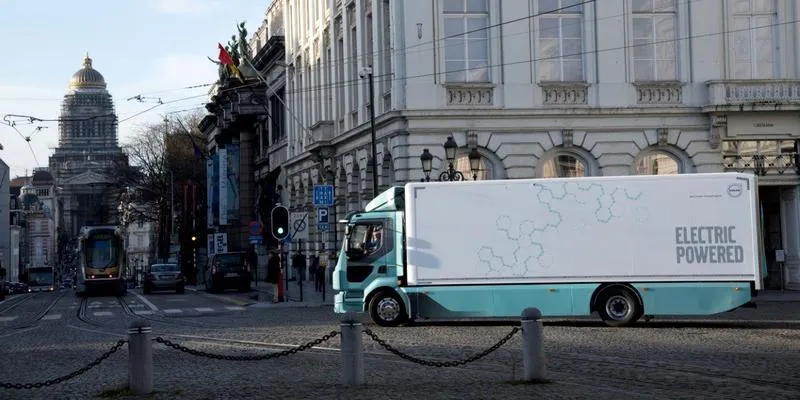 Volvo pretende iniciar produção de caminhões elétricos em 2022