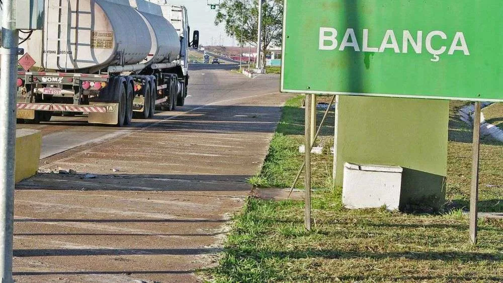 DER vai reativar 42 balanças nas rodovias de Minas Gerais