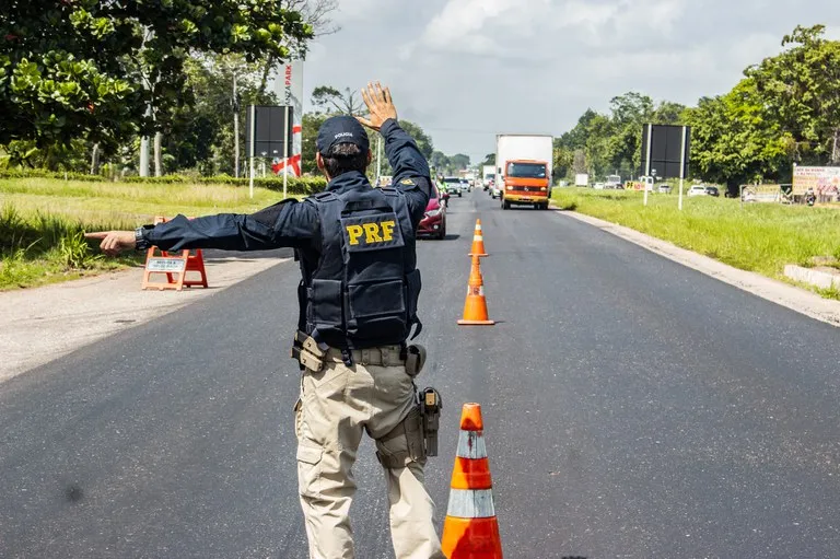 Conheça as leis que foram feitas exclusivamente para os caminhoneiros