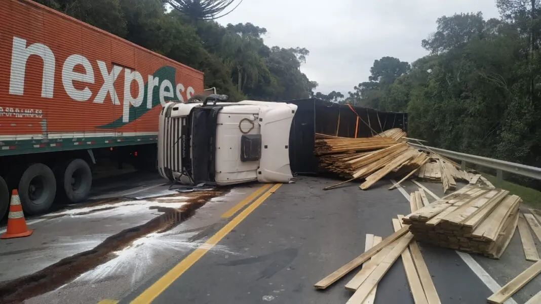 Caminhoneiro Revela Como Aconteceu Tombamento Na BR 116