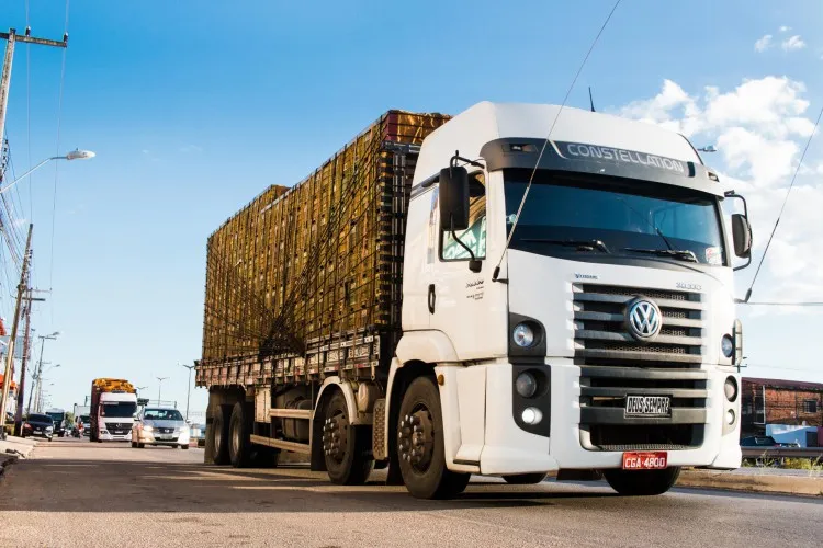 Mais de 40% dos caminhoneiros não se sentem seguros na profissão