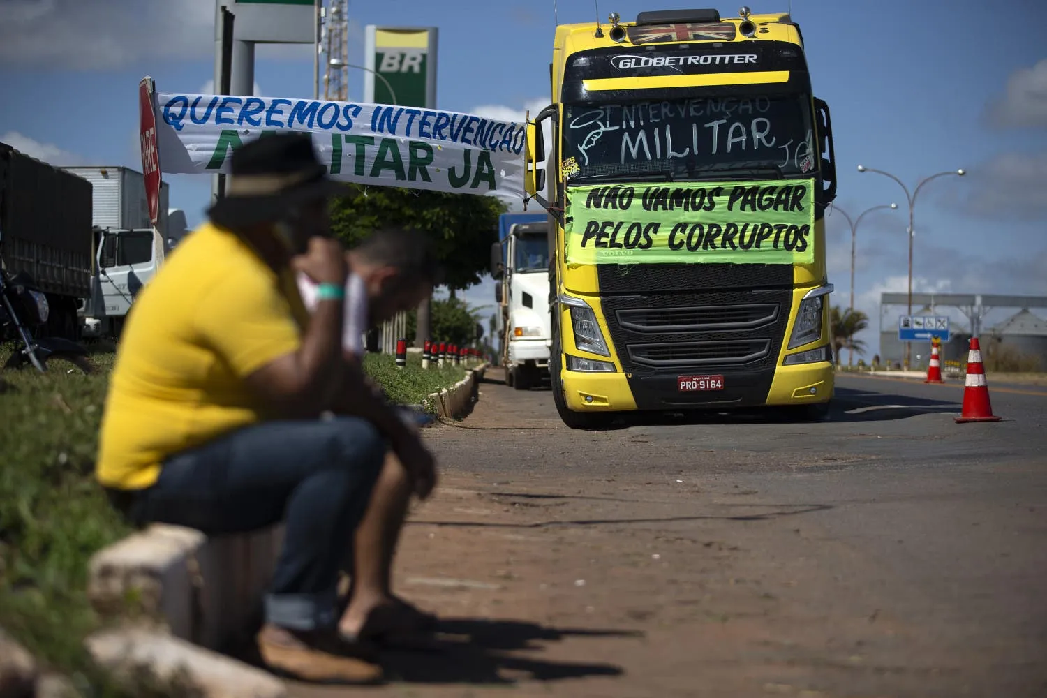 Prisão de Bolsonaro reacende tensão e semana deve ter novidades sobre possível paralisação de caminhoneiros e setor do agronegócio