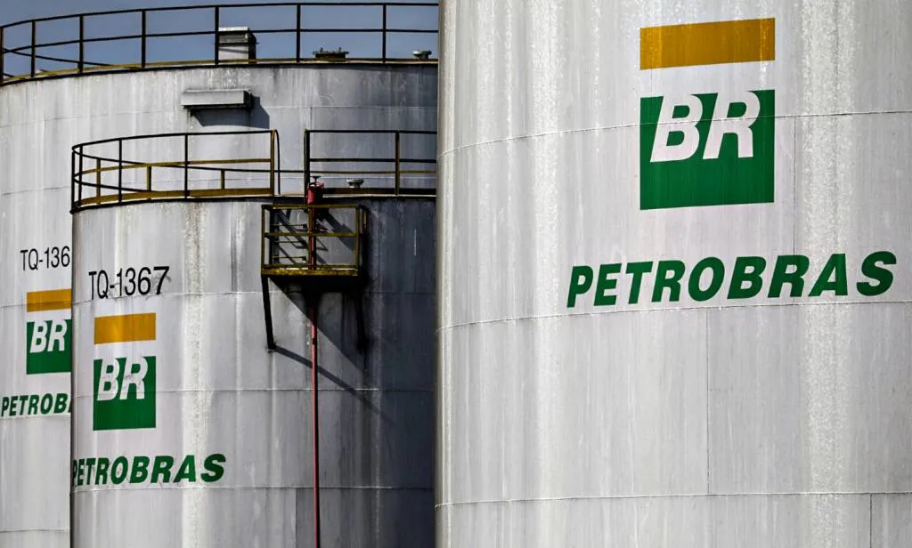 Petrobras simplifica processos de contratos de venda para gasolina e Diesel