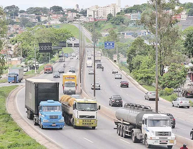 ANTT alerta que o frete rodoviário ficará mais caro com a alta do diesel
