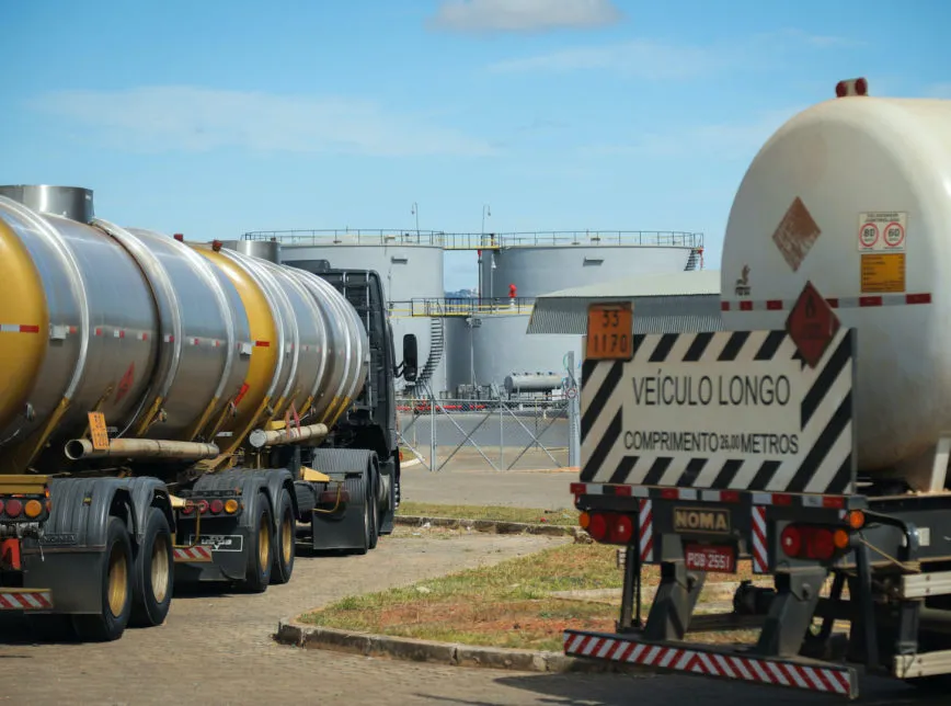 Governo está avaliando aumentar mistura do&nbsp; biodiesel no diesel em 15%