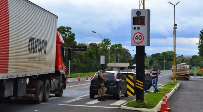 Juíza federal ordena reativação imediata de radares nas rodovias