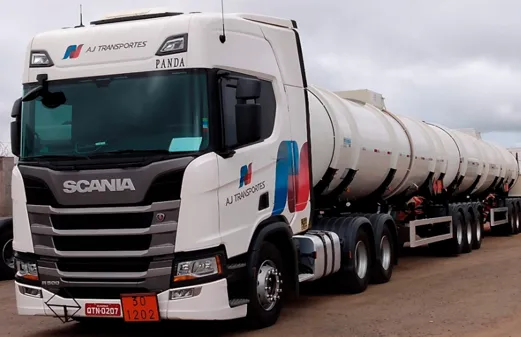 AJ Transportes anuncia nova oportunidade para motoristas experientes com salário de até R$ 7Mil
