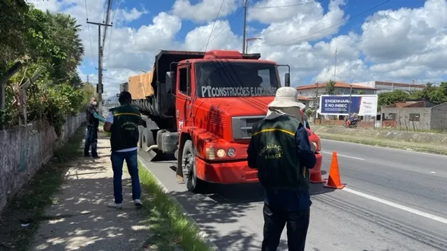 Fiscalizacao Em 71 Veiculos Em Combate A Fumaca Multa Caminhoneiros Em Ate R 8.16840