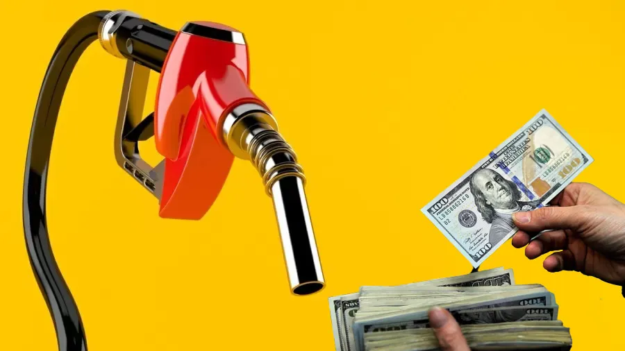 Dólar não passou de R$ 6 reais e gasolina já ultrapassa R$ 7 reais