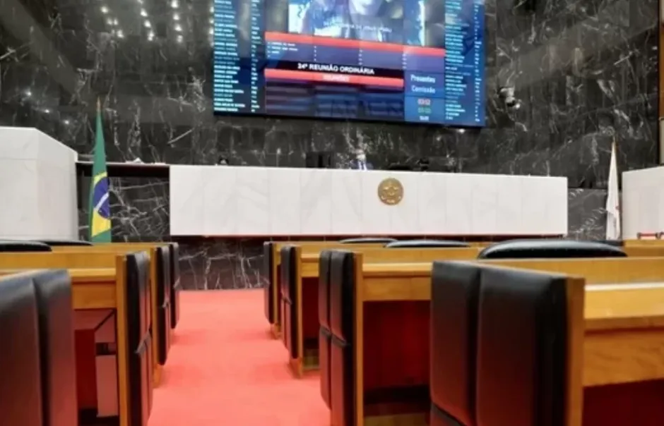 Deputados de Minas garante o congelamento do IPVA para 2022