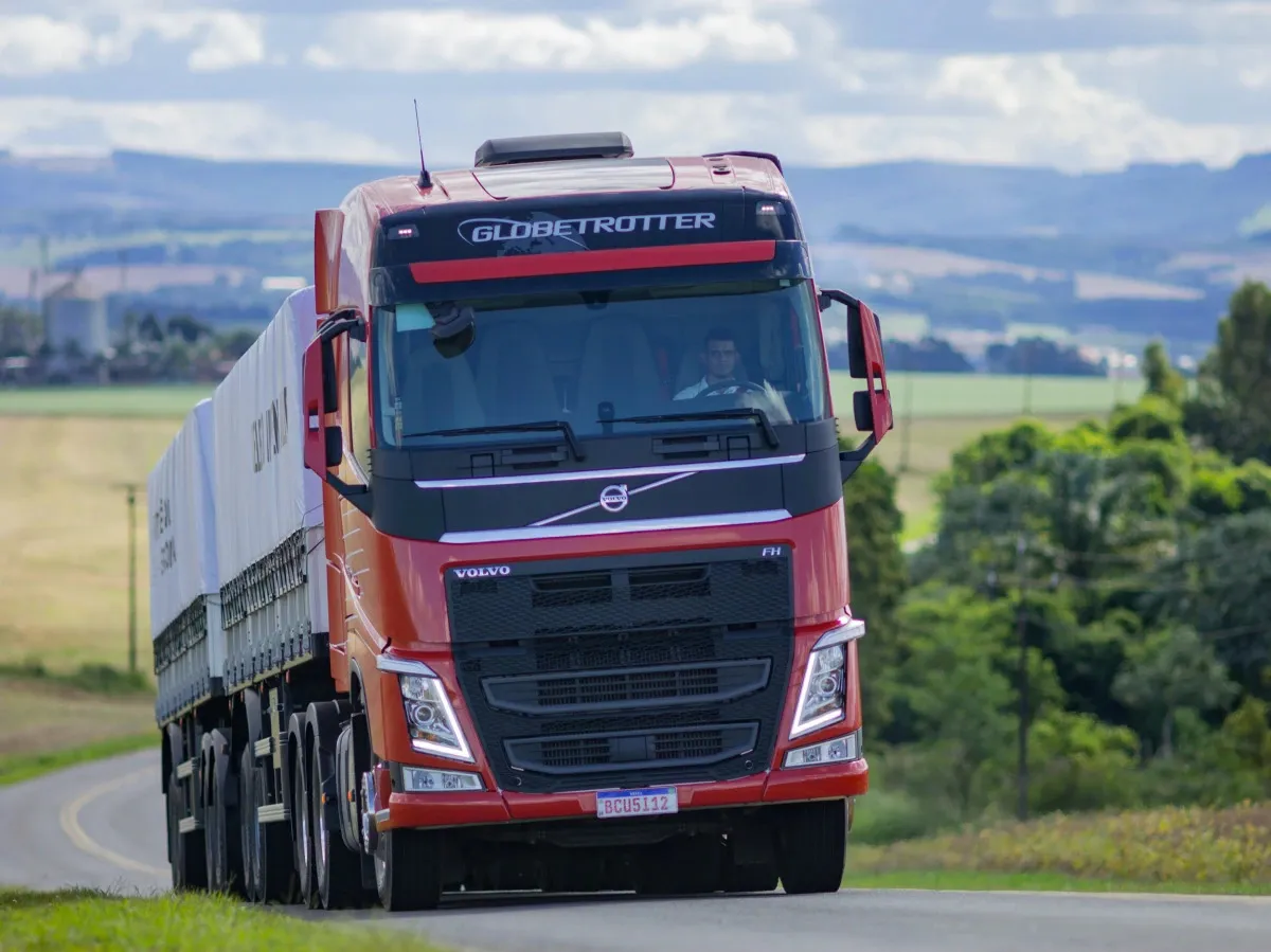 VOLVO FH 540 é o caminhão com maior número de emplacamentos em Novembro de 2021