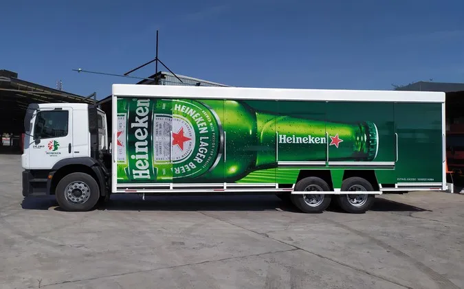 Grupo Heineken expande sua distribuição com contratação 2 mil mulheres caminhoneiras