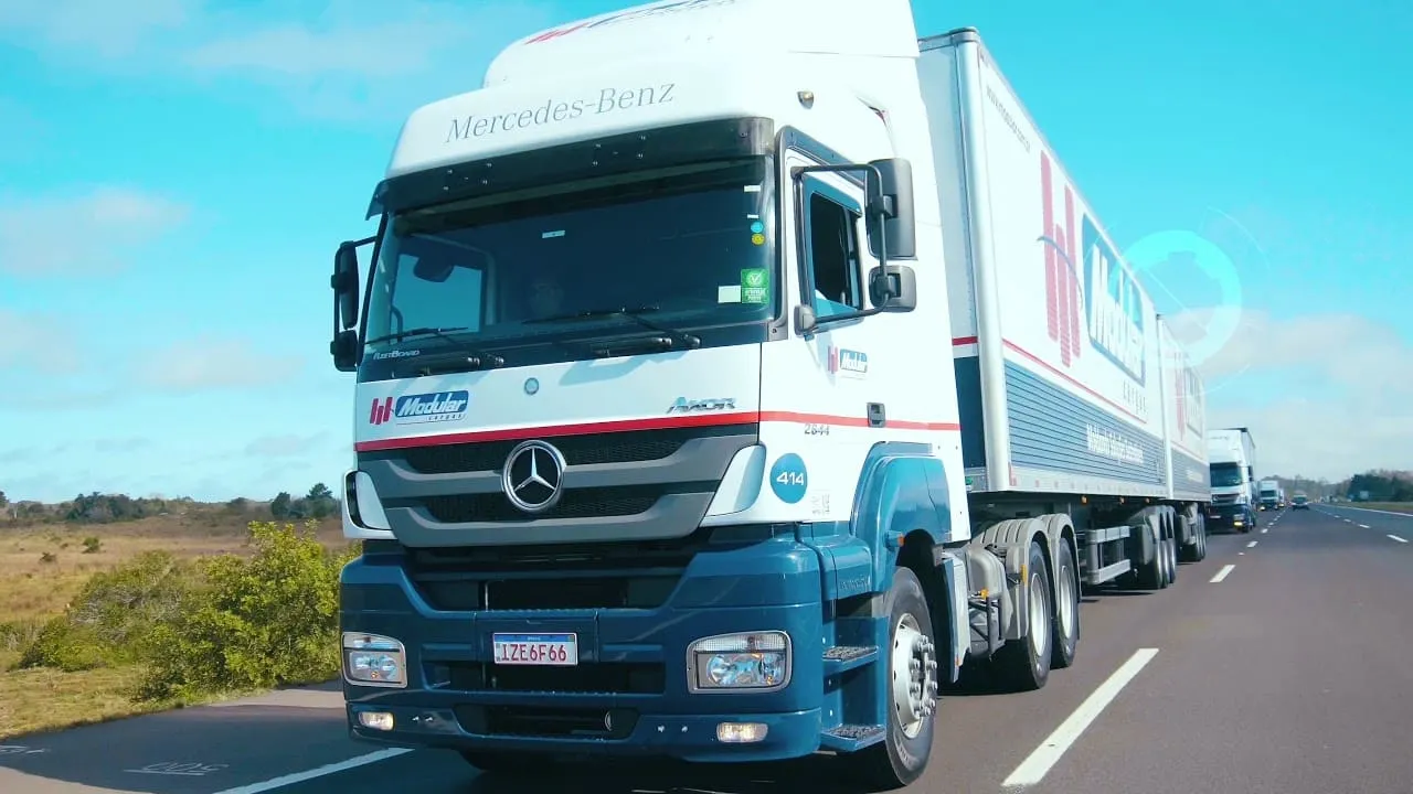 Modular Cargas abre oportunidade de emprego para caminhoneiro