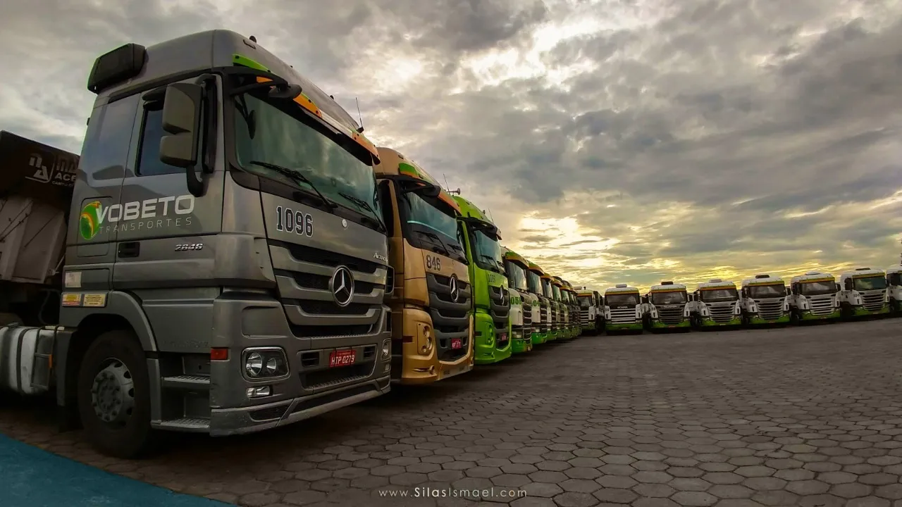 Vobeto Transportes anuncia vagas para motorista categoria “E”