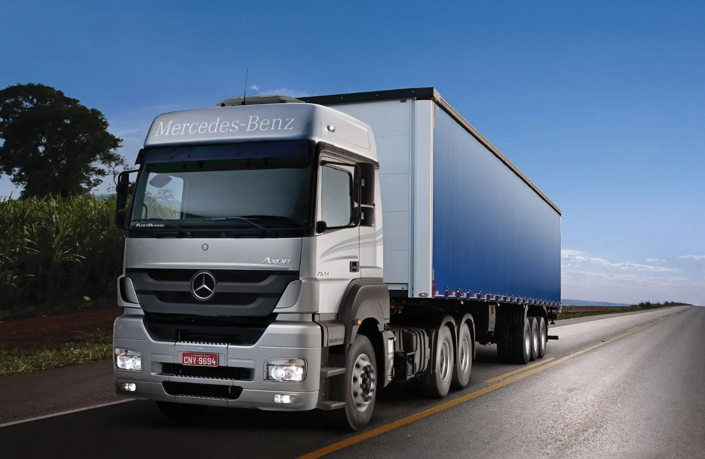 Mercedes-Benz do Brasil tem crescimento considerável nas exportações de caminhões e ônibus